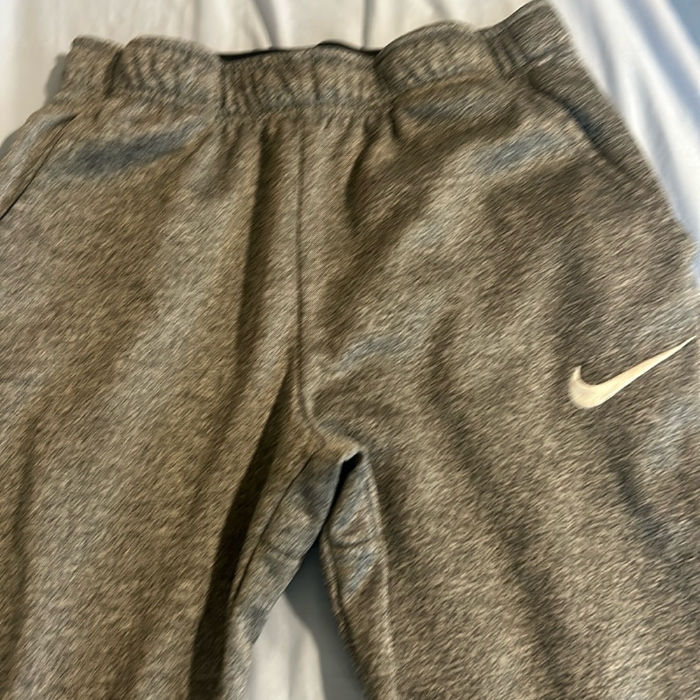 Boys Nike sweatpants